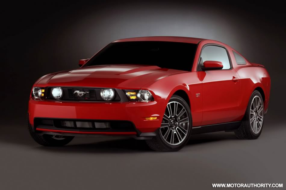 2010_ford_mustang_032-1118-950x673