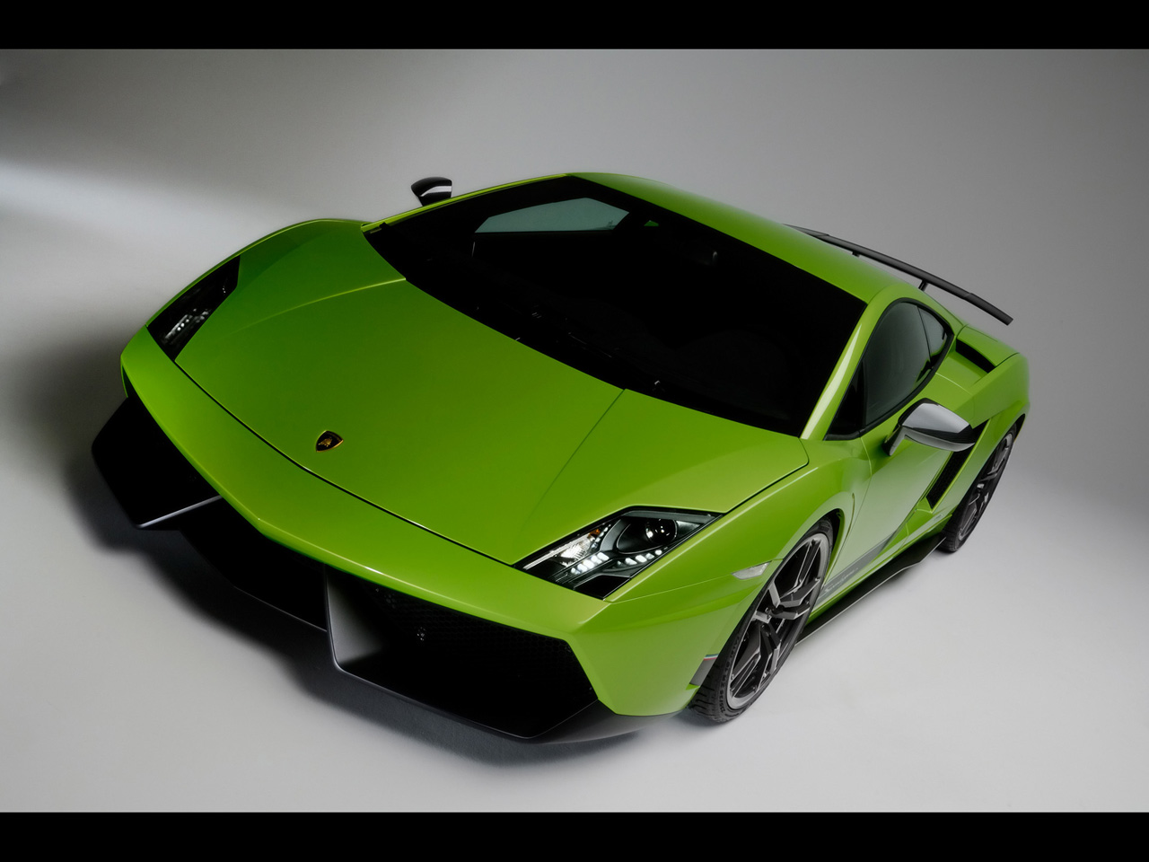 lamborghini-gallardo-lp-570-4-superleggera-2010-4